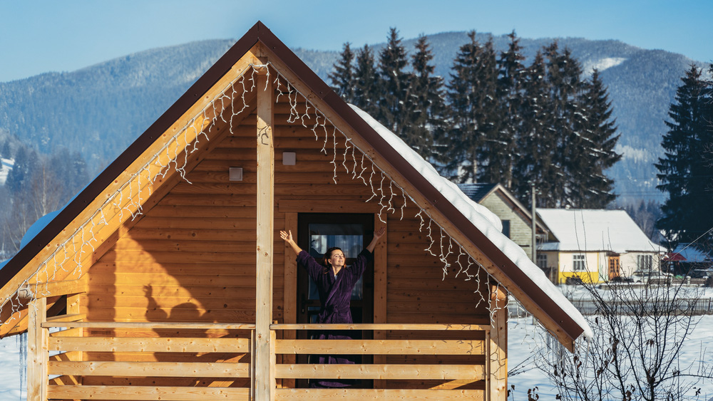 Find out how Rachel turned her challenging rental property around with PrivateBnB. Through a free consultation, she developed a stress-free approach, selecting trusted guests and reclaiming control over her family cabin.